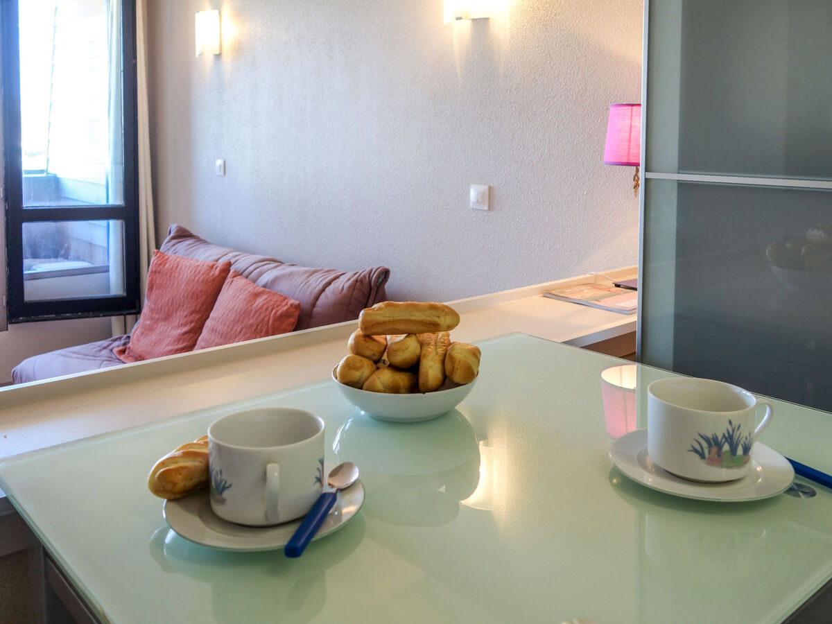 Studio vue mer et canal à Deauville, balcon au 5e étage - Photo 6