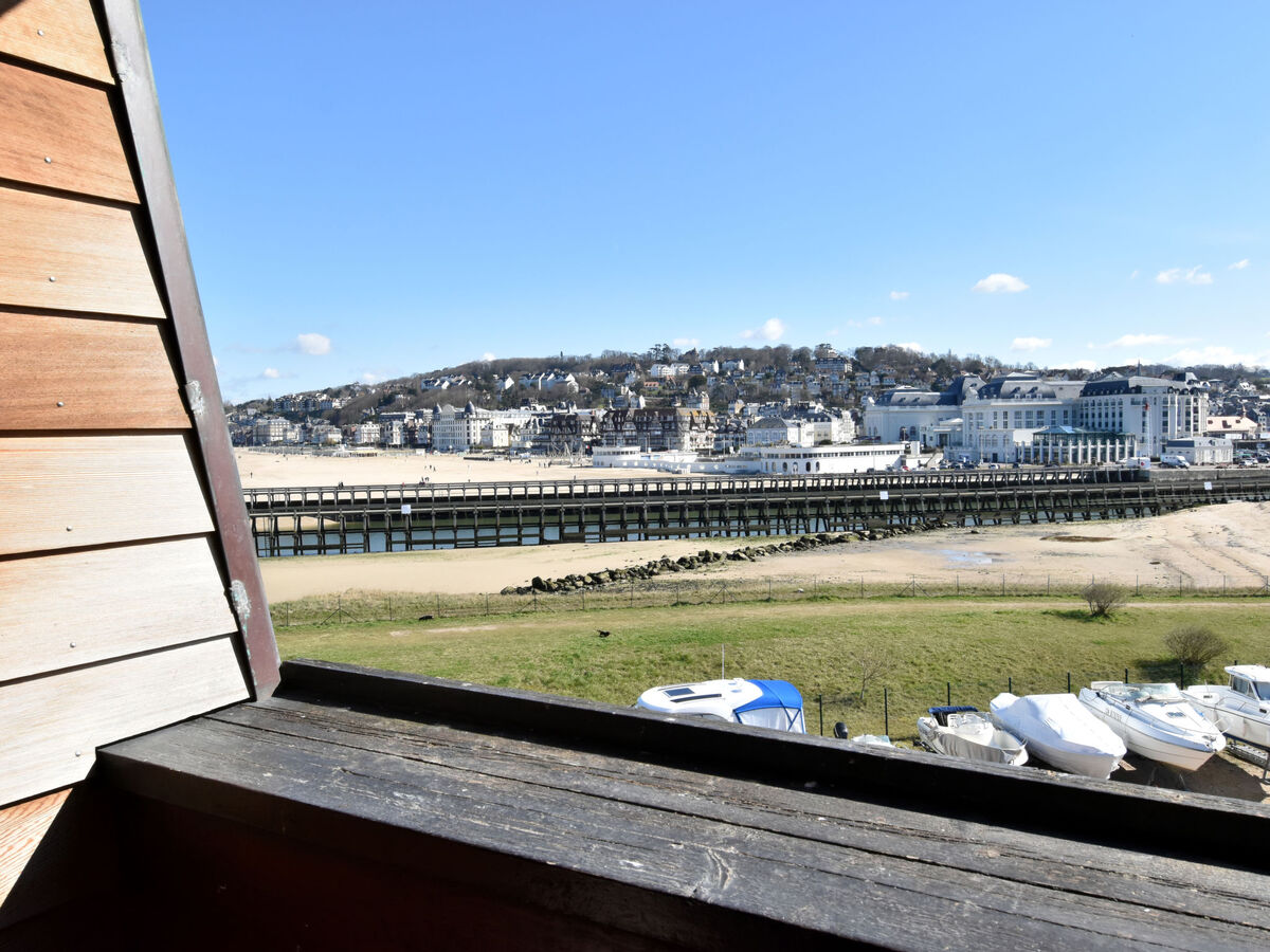 Studio vue mer et canal à Deauville, balcon au 5e étage - Photo 11
