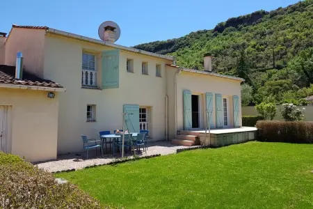 Villa La Rosalie – 9 pers., piscine privée à La Tour-sur-Orb : photo 9