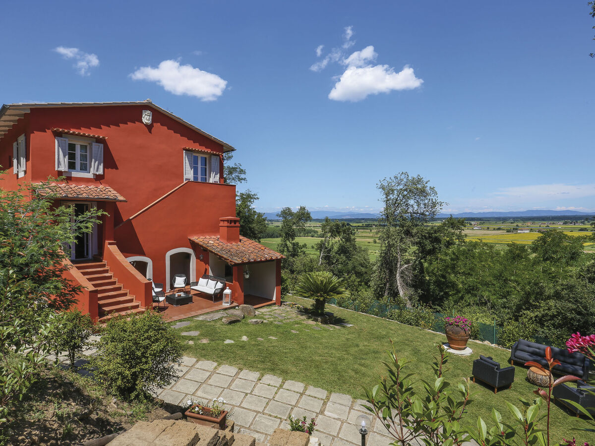 Maison Piero à Buti avec piscine et 3000 m² de terrain - Photo 2
