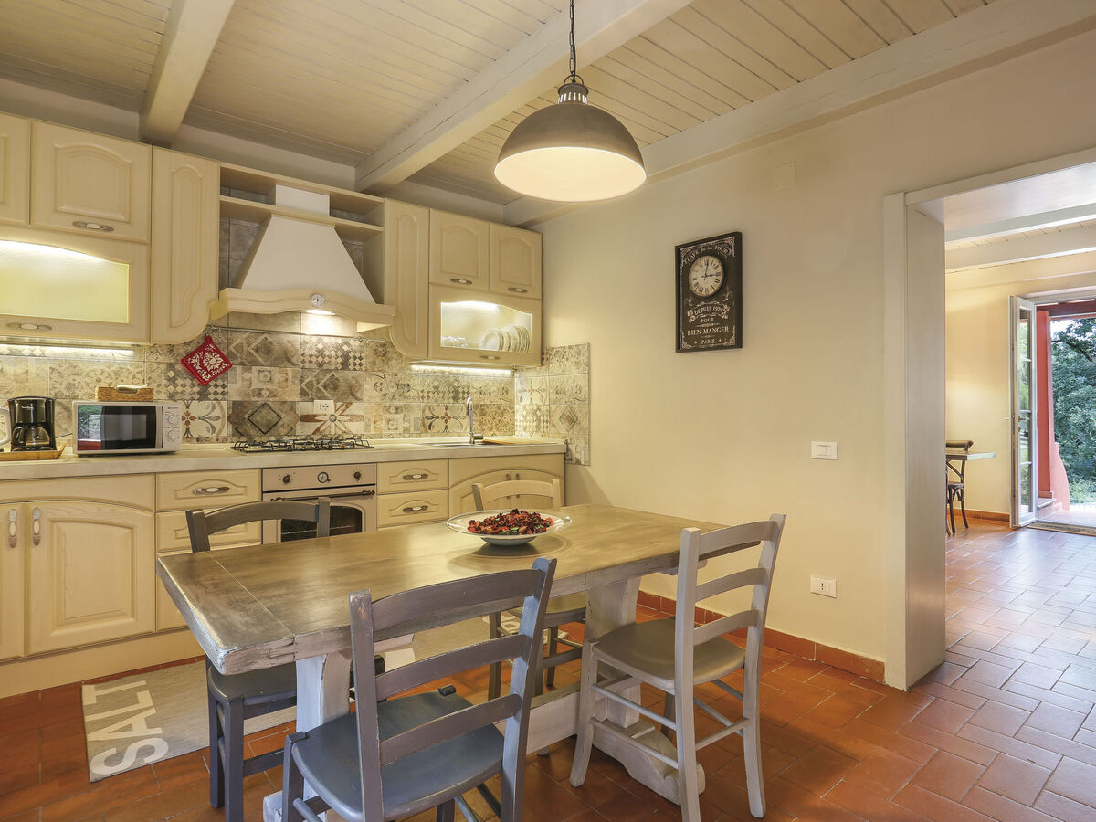 Maison Piero à Buti avec piscine et 3000 m² de terrain - Photo 8