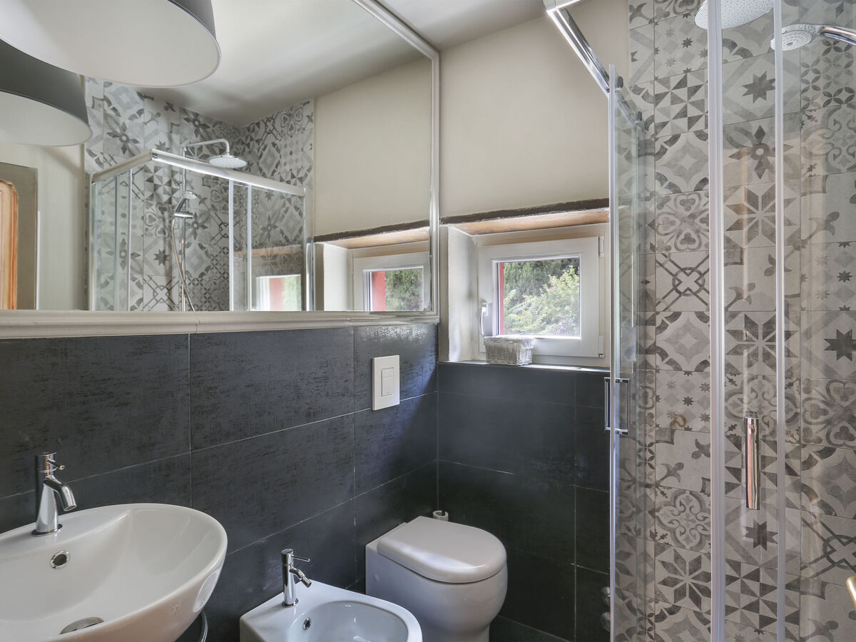 Maison Piero à Buti avec piscine et 3000 m² de terrain - Photo 19
