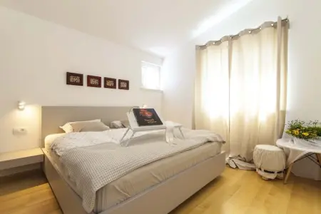 Villa B&B, Charmante Villa avec Piscine - Photo 27
