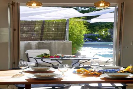 Villa B&B, Charmante Villa avec Piscine - Photo 38