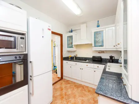 Maison Katy à Cunit, 3 chambres, piscine partagée : photo 10