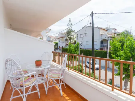 Maison Katy à Cunit, 3 chambres, piscine partagée : photo 11