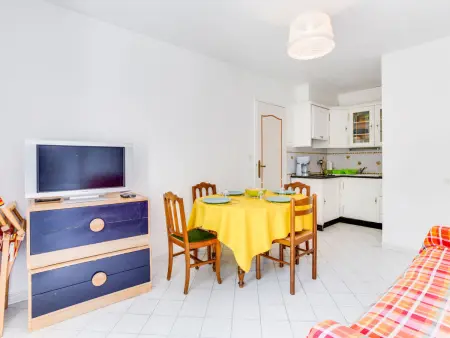 Appartement Le Sporting - 950 m de la plage : photo 2
