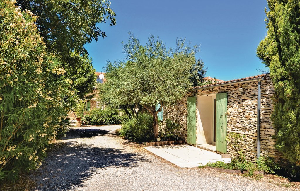Maison provençale climatisée avec piscine à Tavel - Photo 2