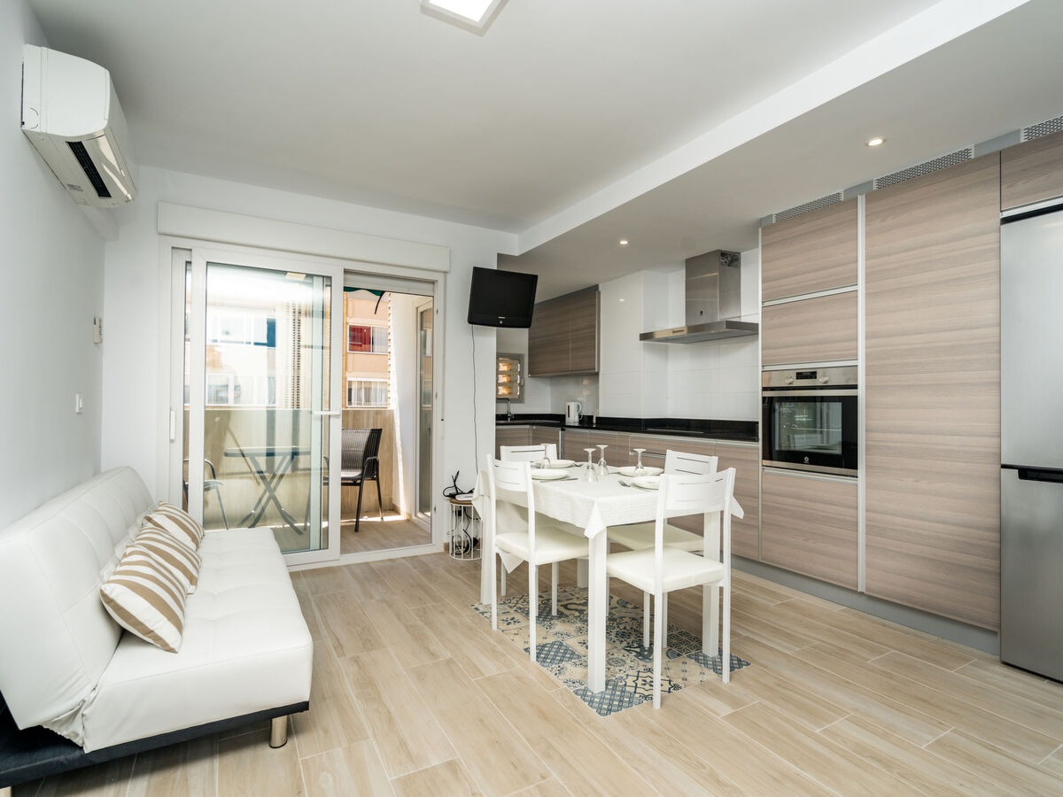 Appartement rénové à Javea, terrasse 14 m² et tennis à 20 m - Photo 3