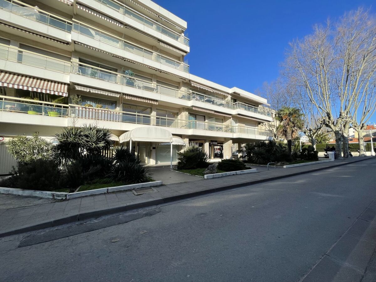 Studio 18 m² vue Bassin à 50 m de la plage - Photo 3