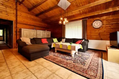 Chalet Gino à Barvaux : 8 places en zone boisée : photo 9