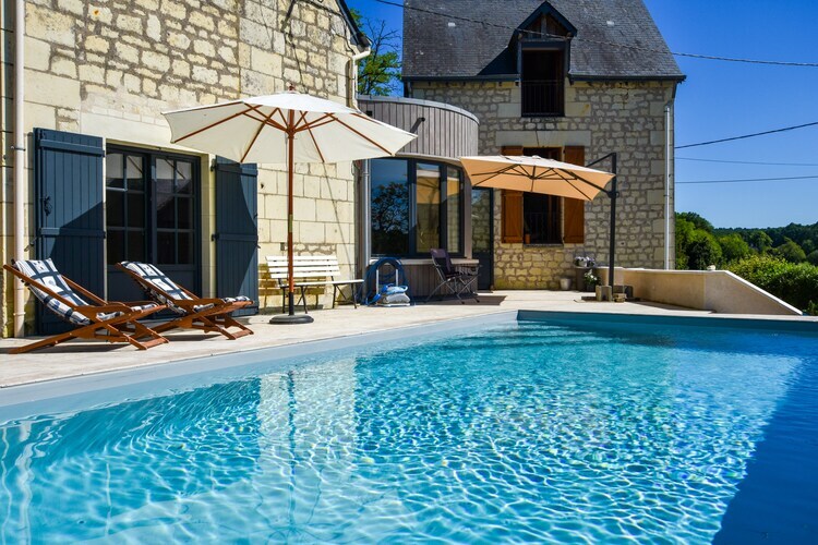 Maison de maître avec piscine chauffée, Thizay - Photo 8