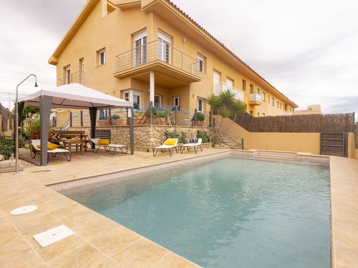 Maison Cap Roig à L'Ampolla, piscine 4x8m - Photo 1