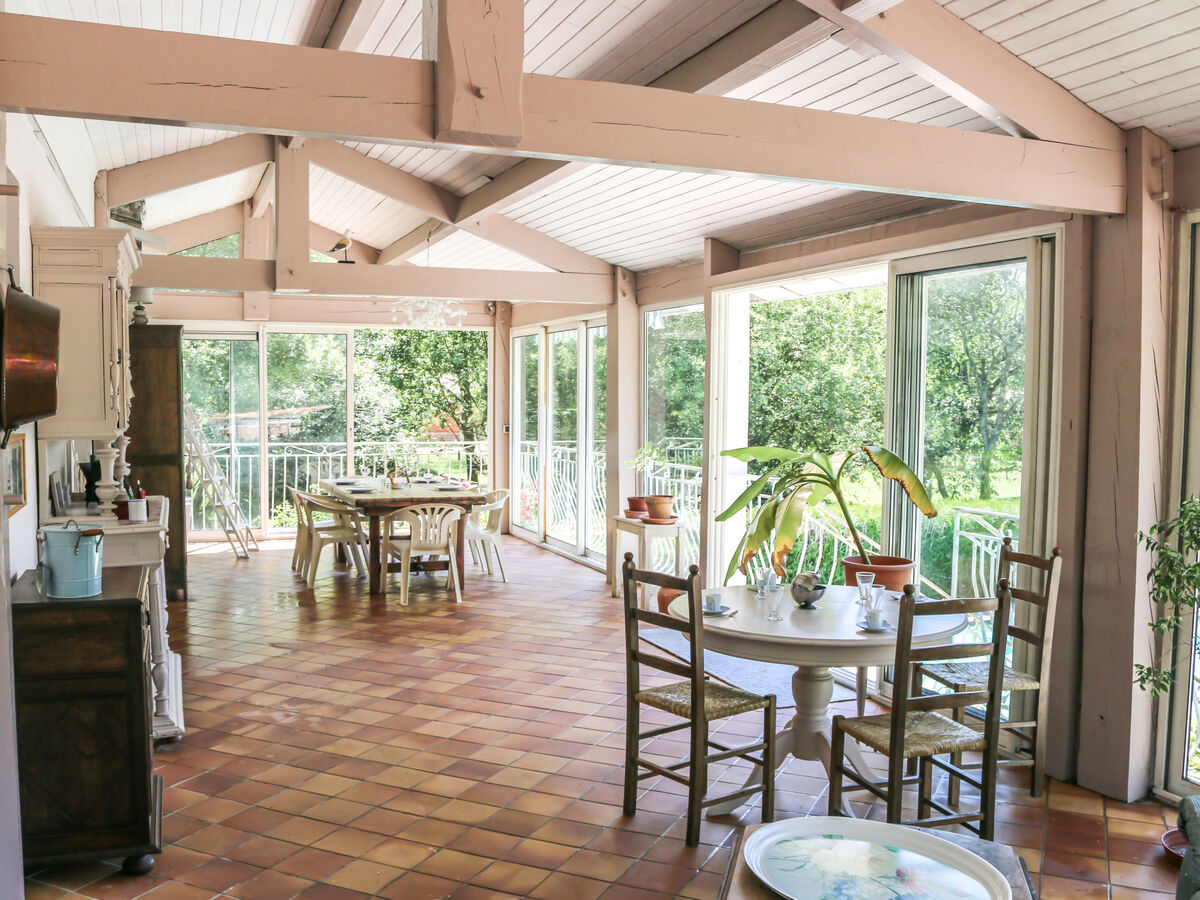 Maison Crabot – 150 m² avec piscine privée à Saint-Vivien-de-Médoc - Photo 3