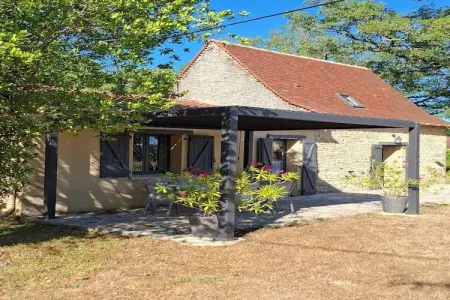 Location maison à Salviac, Agréable maison de vacances à Salviac avec piscine