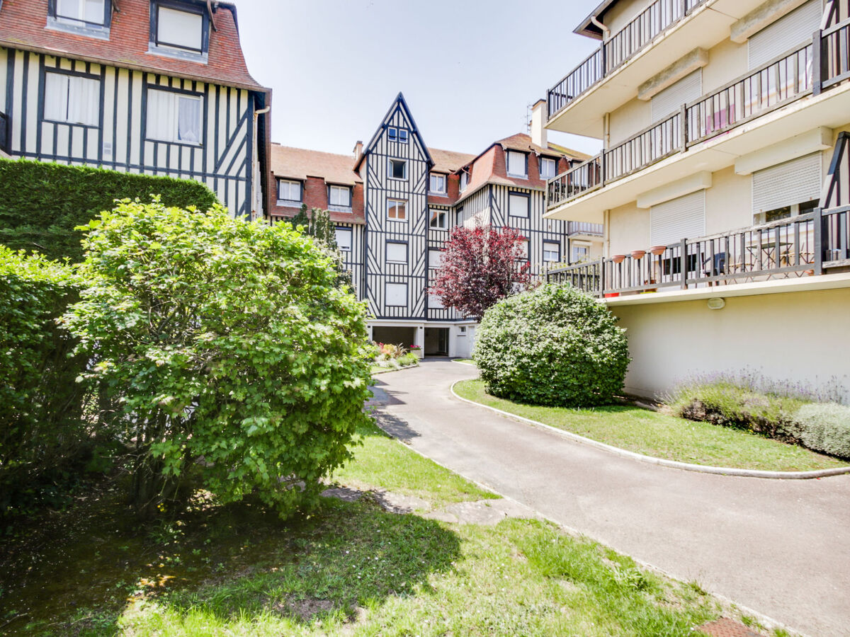 Studio avec balcon sud près de l'hippodrome, Deauville - Photo 12