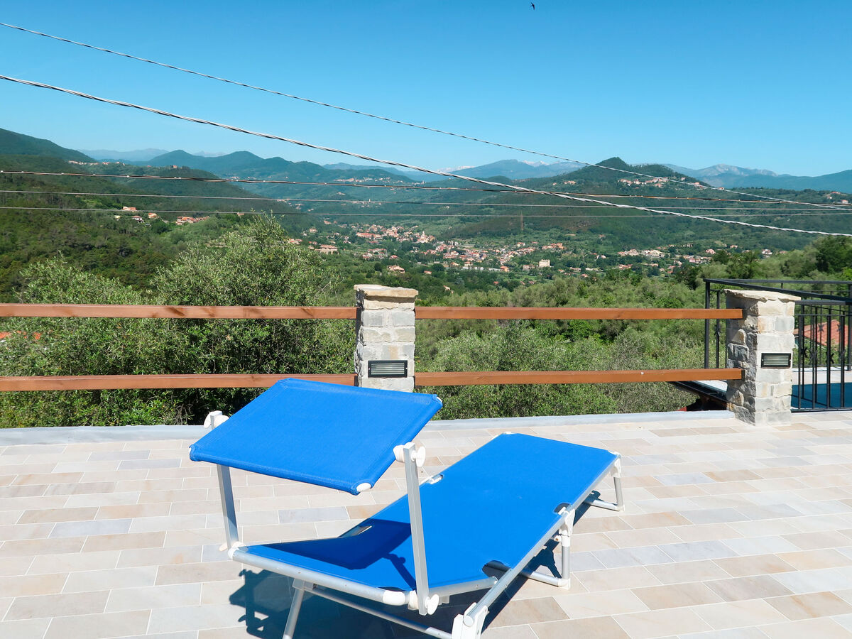 A Ca' Gialla – Apt 3 pièces, terrasse 100 m² à Albenga - Photo 1