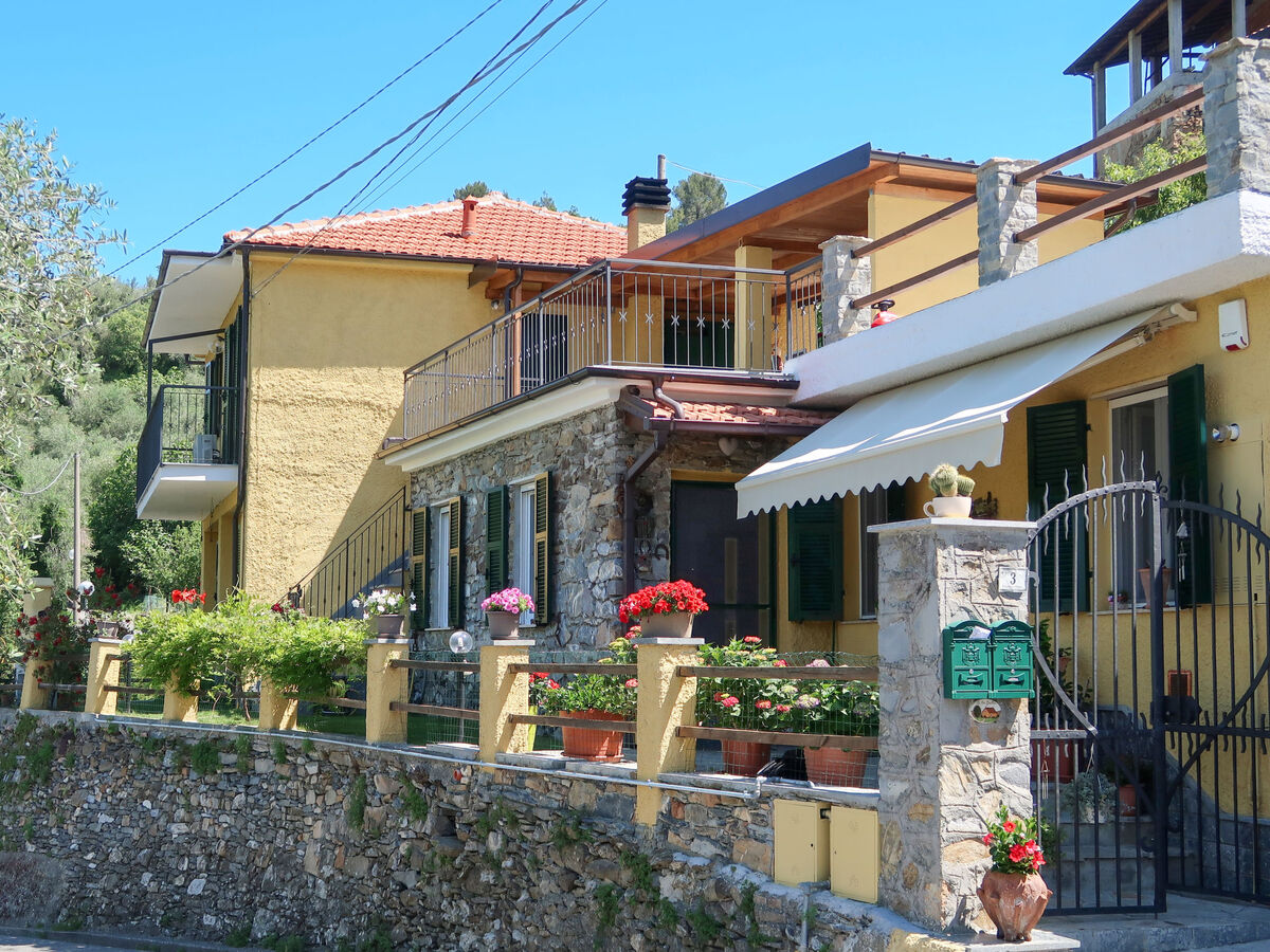 A Ca' Gialla – Apt 3 pièces, terrasse 100 m² à Albenga - Photo 2