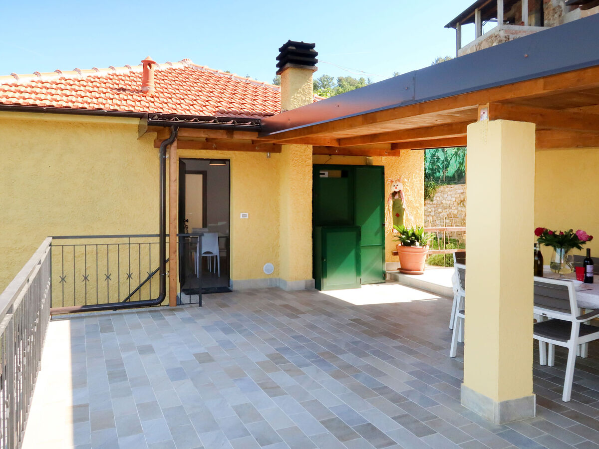 A Ca' Gialla – Apt 3 pièces, terrasse 100 m² à Albenga - Photo 18
