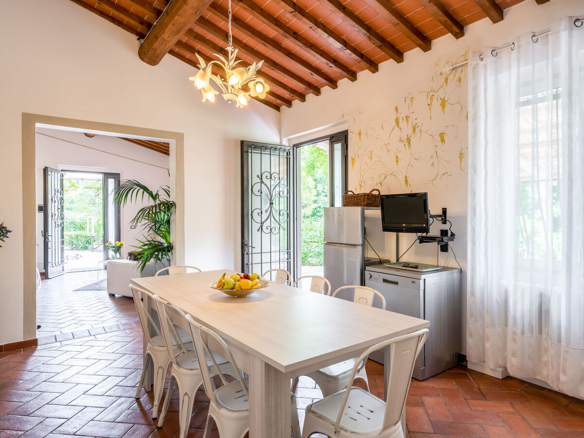 Villa Lavinia – Gîte 12 pers. avec piscine à Montevarchi - Photo 10