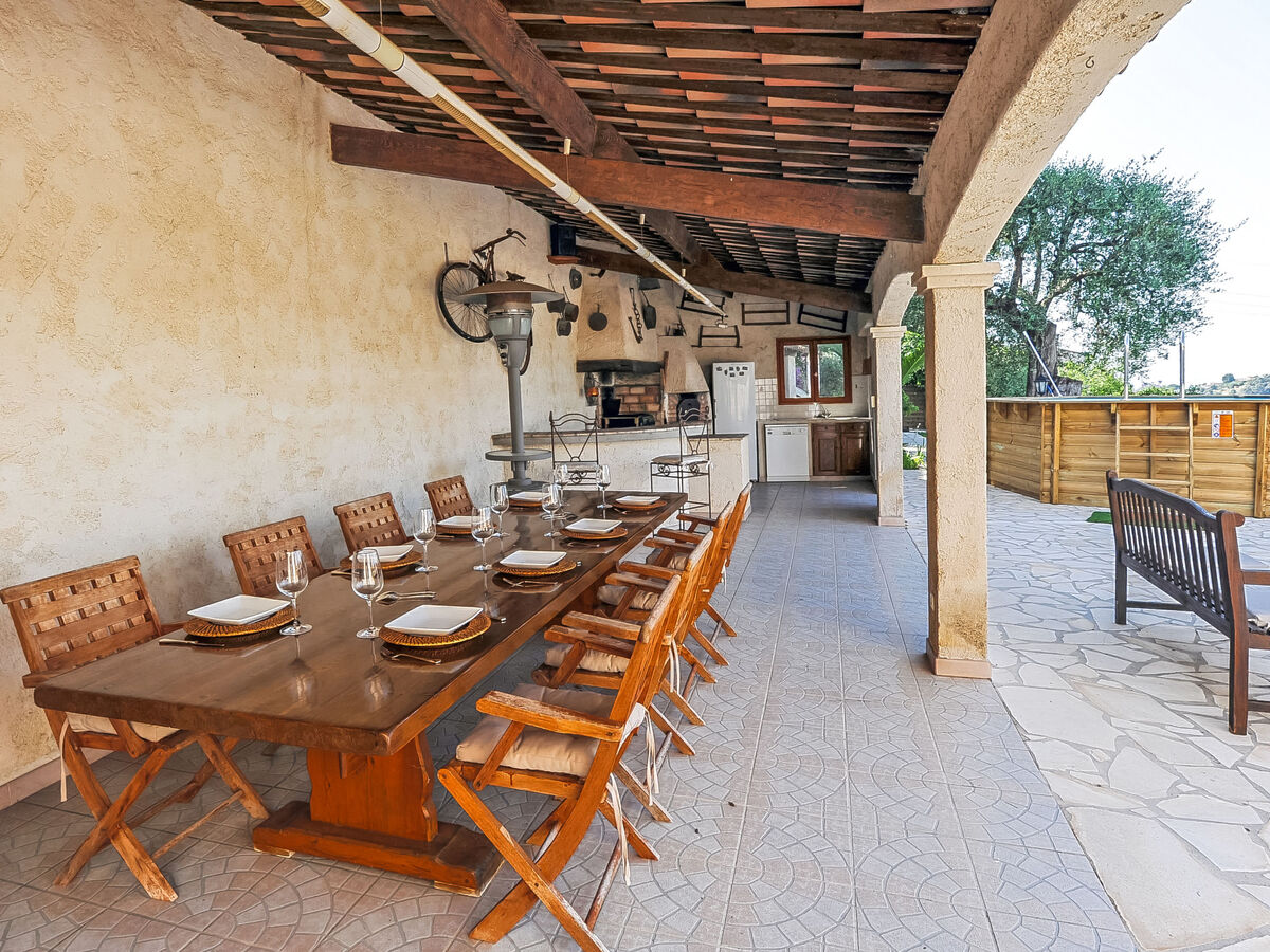 Nicoleine, maison 6 pièces avec piscine à Cagnes-sur-Mer - Photo 2