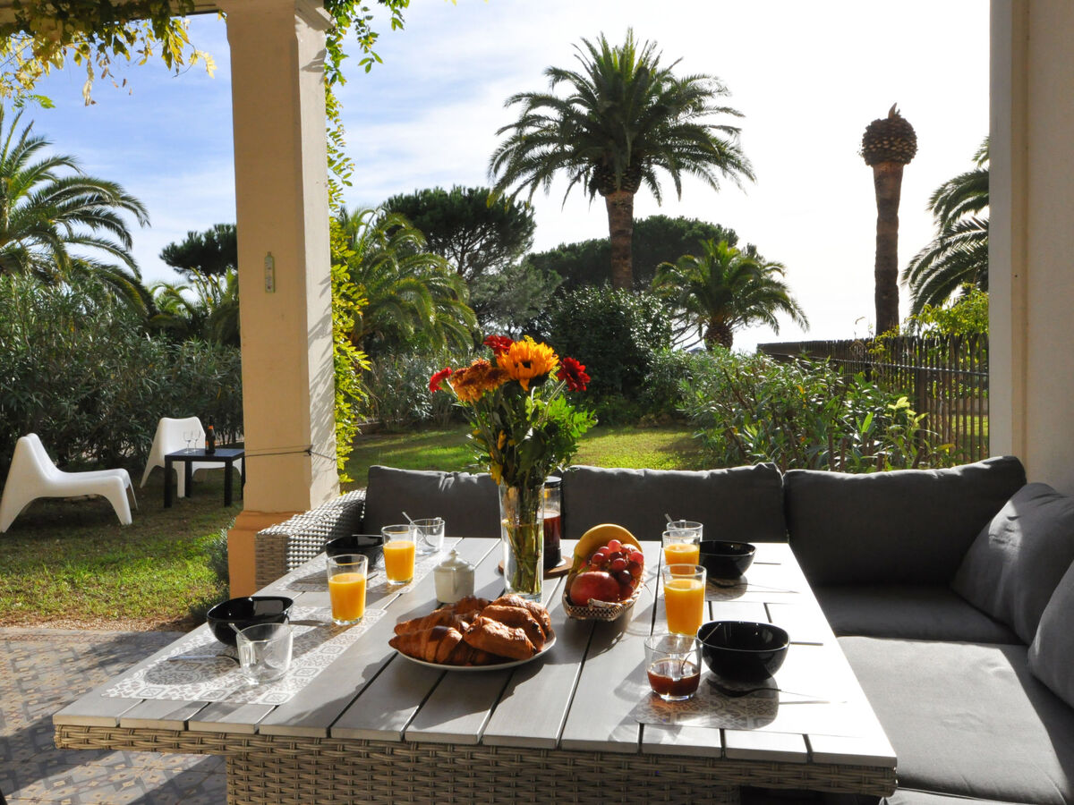 Apt Kensington avec terrasse sud et vue mer à La Croix-Valmer - Photo 4
