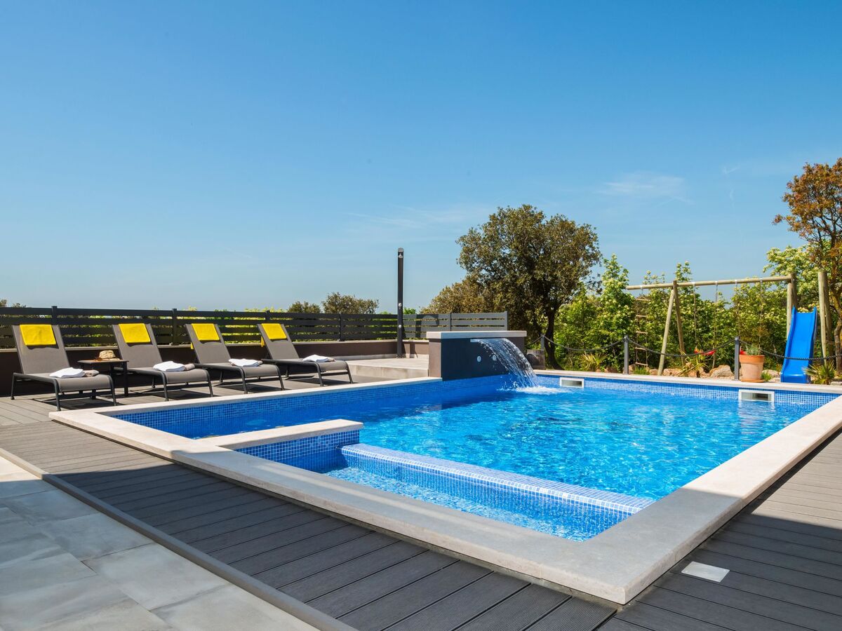 Villa A.R.T. avec spa et piscine privée à Labin - Photo 35