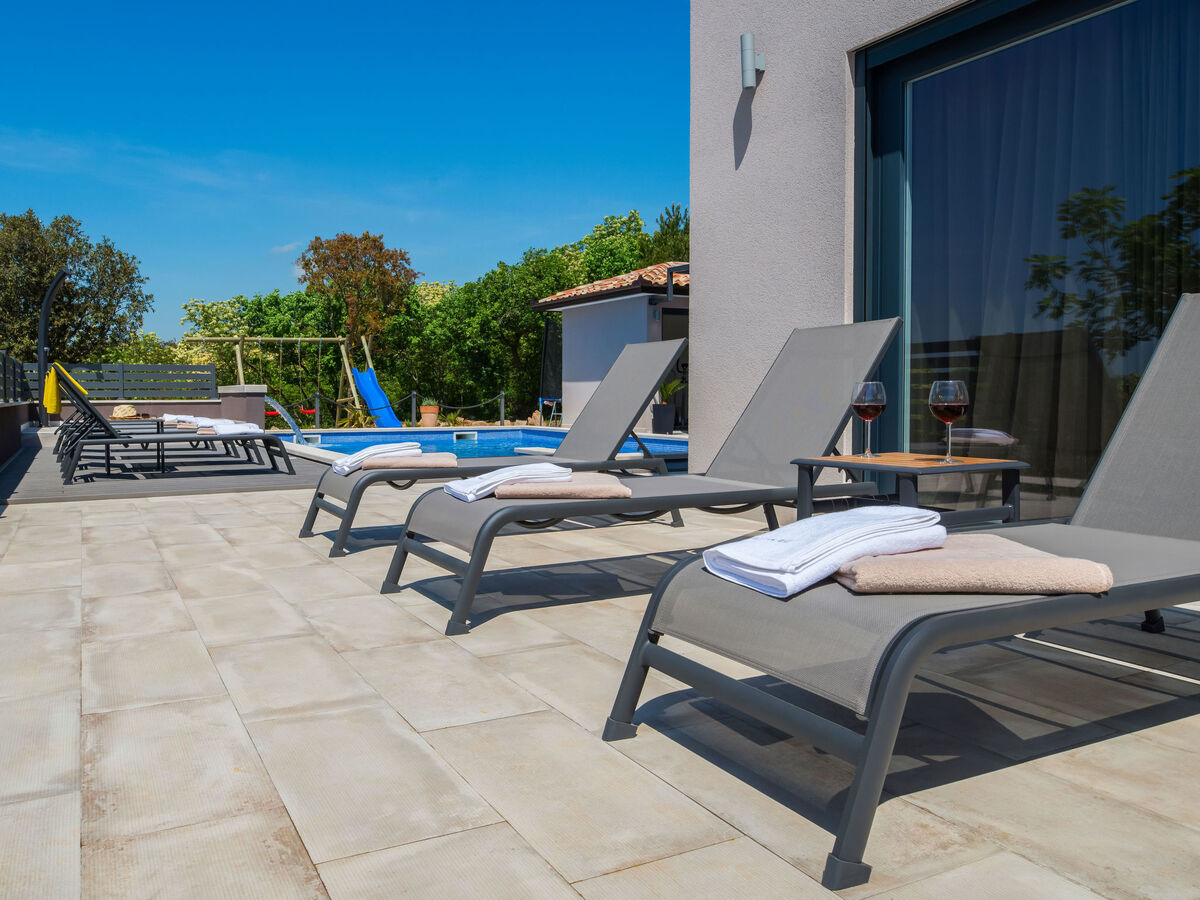 Villa A.R.T. avec spa et piscine privée à Labin - Photo 36