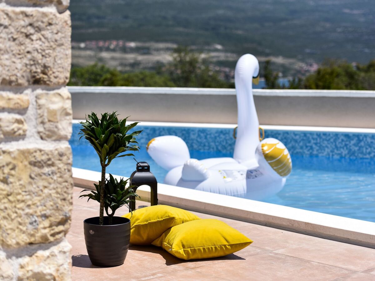 Maison Imperia à Pridraga : piscine chauffée, 8 places - Photo 2