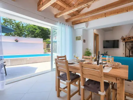 Mala Mare – Maison rénovée 4 pers. piscine privée : photo 2