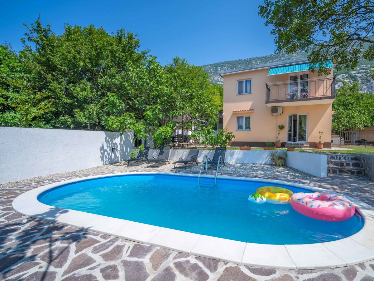 Maison Ivona : piscine privée et terrasse 9 km de la mer - Photo 1