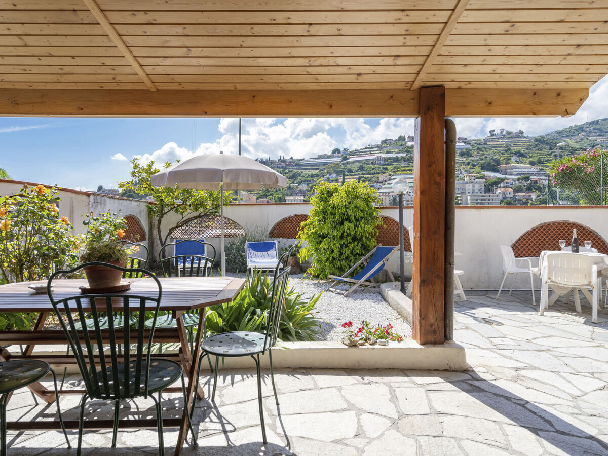 Villa Lamarmora – maison jumelée à Sanremo, vue mer - Photo 1