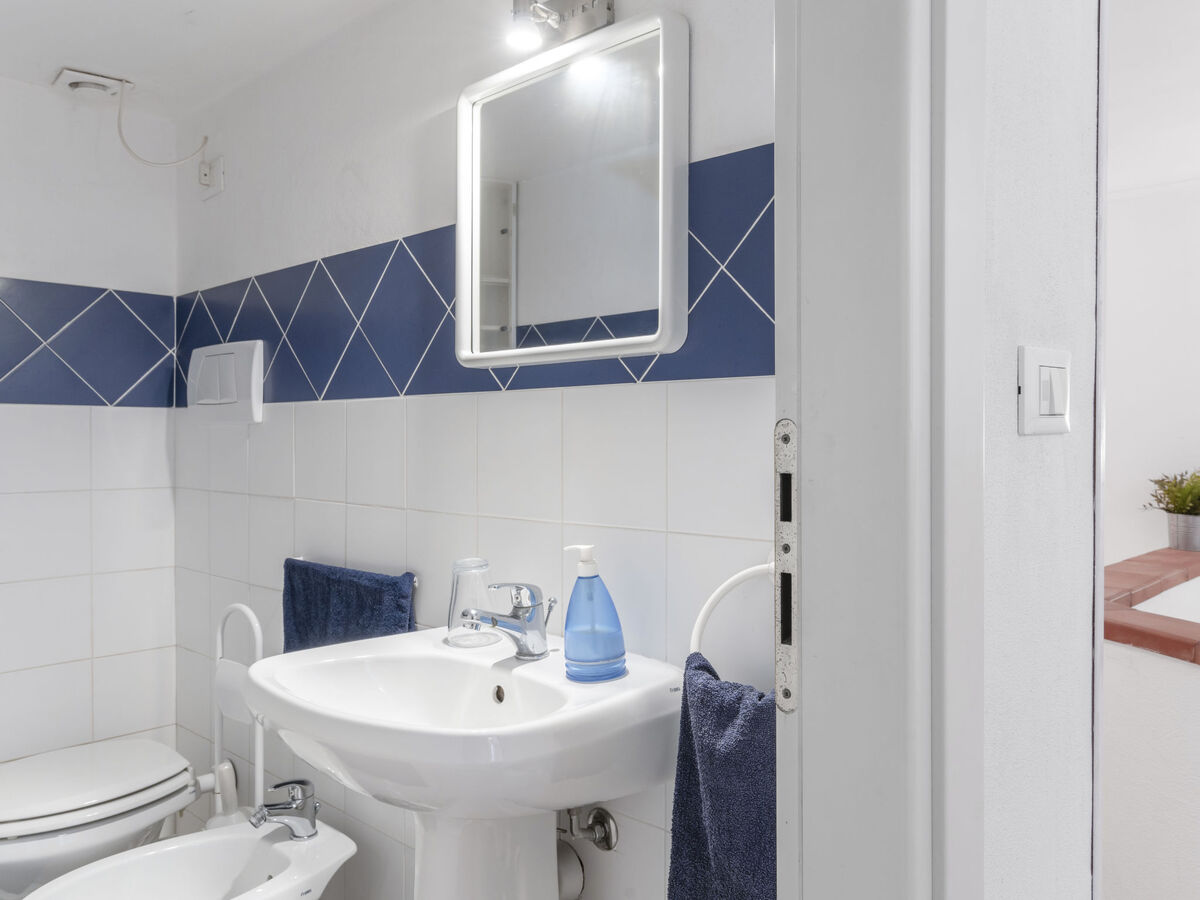 Villa Lamarmora – maison jumelée à Sanremo, vue mer - Photo 23