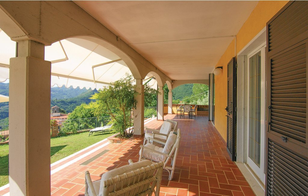 Maison 8 pers. avec piscine, jacuzzi et vue mer en Toscane - Photo 12