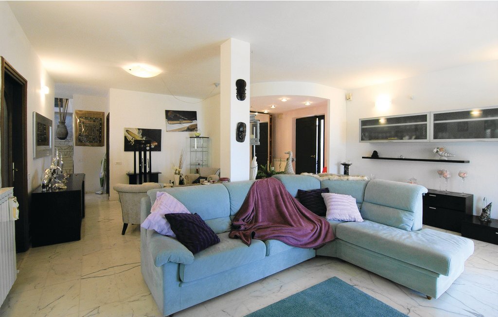 Maison 8 pers. avec piscine, jacuzzi et vue mer en Toscane - Photo 16