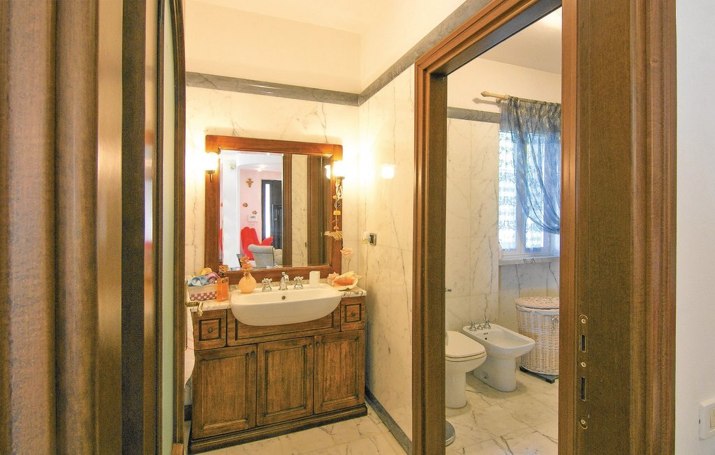 Maison 8 pers. avec piscine, jacuzzi et vue mer en Toscane - Photo 25