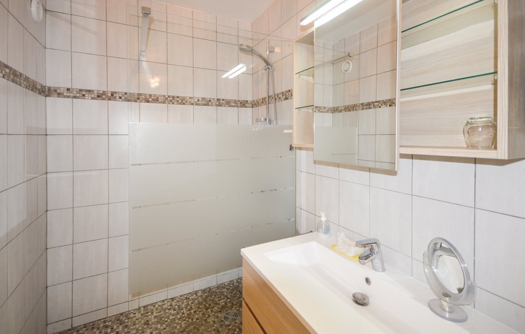 Studio avec terrasse et piscine à Vallauris - Photo 12