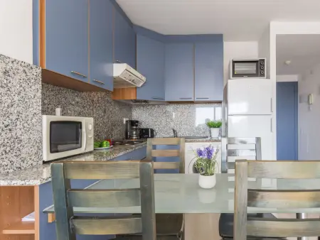 Appartement Port Canigó, 2 ch., balcon vue mer à Roses : photo 12