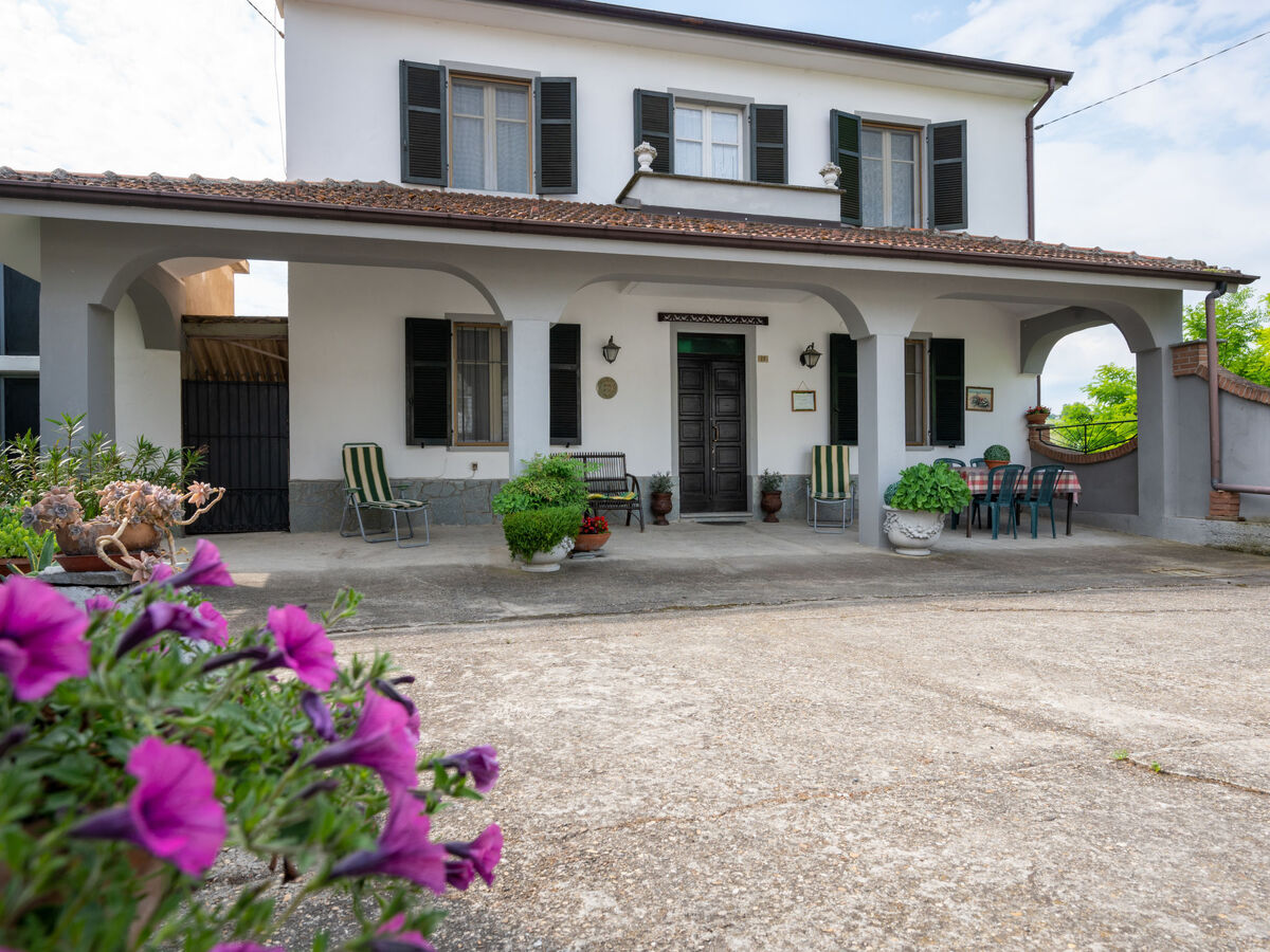 Casa della Peschiera, maison rustique à Asti - Photo 1