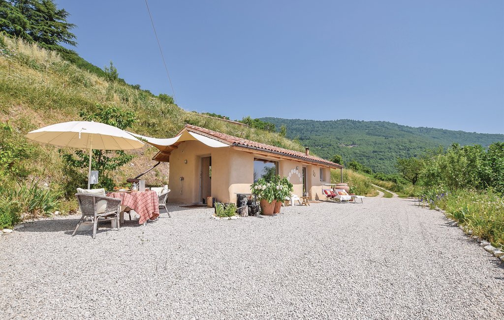 Chalet Calvenere, Maison 3 personnes à Calvene - Photo 1
