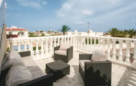 Maison 6 personnes à San Miguel de Salinas - Photo 1