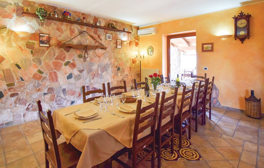 Maison 10 personnes à Nicosia - Photo 3