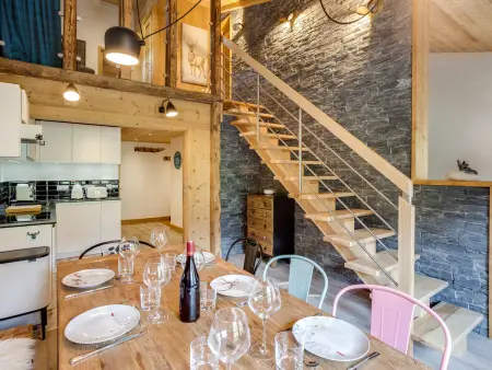 Grand Roc : Appartement 4 pièces rénové à 30 m des pistes : photo 9