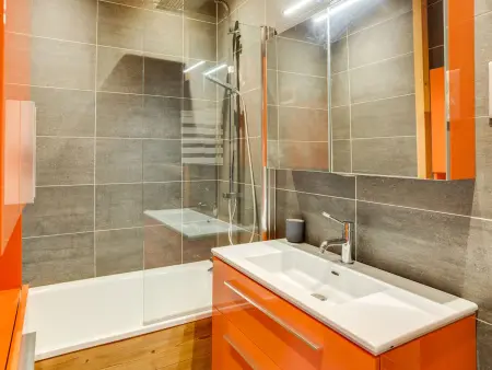 Grand Roc : Appartement 4 pièces rénové à 30 m des pistes : photo 20