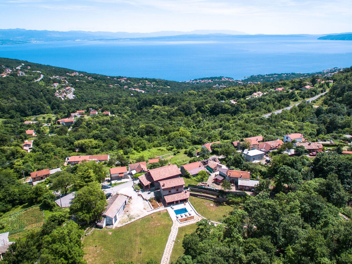 Maison Natura à Ičići : piscine privée et 4,2 hectares - Photo 2