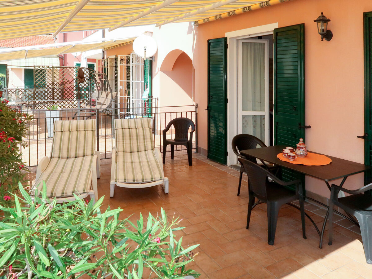 Appartement Samuele à Civezza, 2 pièces avec terrasse - Photo 1