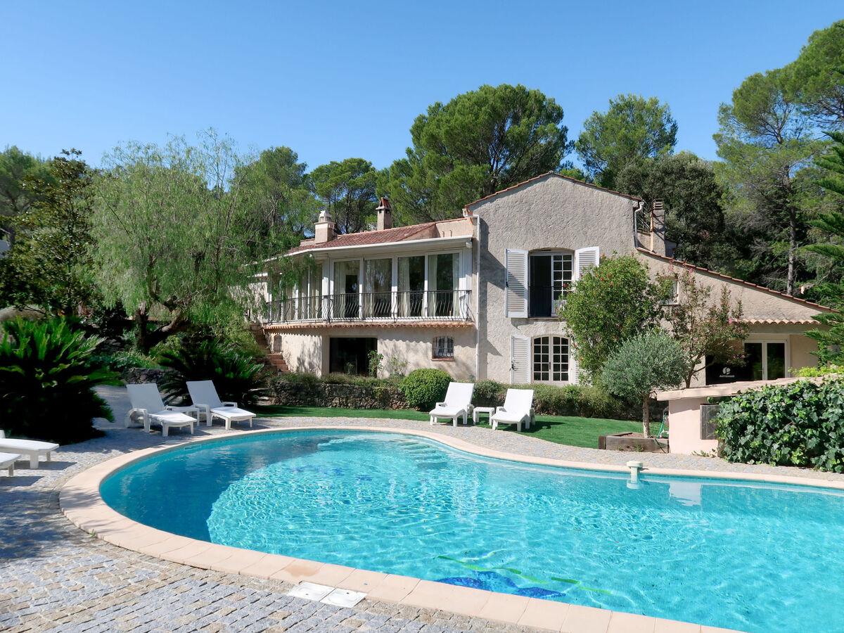 Le Murier – Maison 6 chambres avec piscine à Fréjus - Photo 1