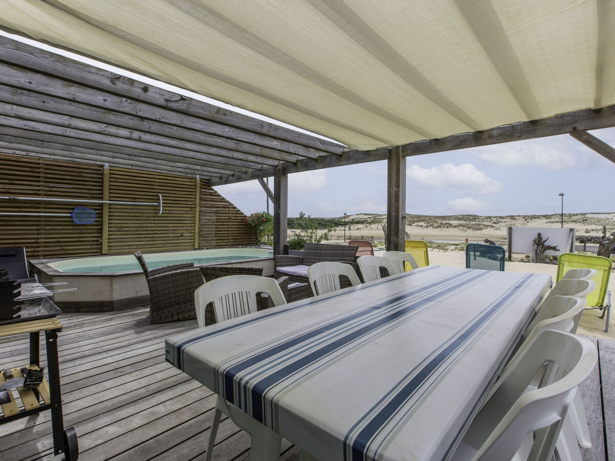 Les Baïnes – Maison jumelée avec piscine à 300 m de la mer - Photo 21