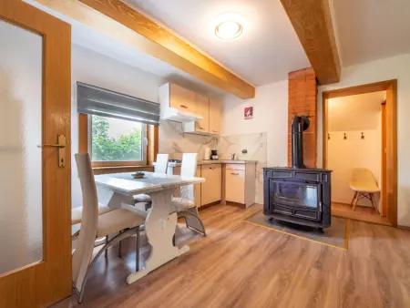 Maison Tina avec piscine privée à Ogulin : photo 8