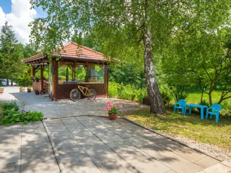 Maison Tina avec piscine privée à Ogulin : photo 29